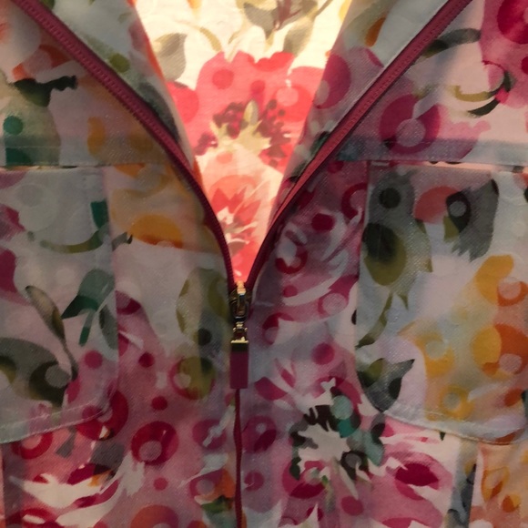 Spring Jacket Drapers & Damon’s PL, NEW floral - Picture 4 of 8